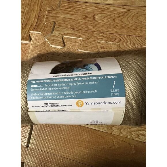 Caron Simply Soft Solids Yarn-Bone Color # 9703 6 Oz - Picture 3 of 5